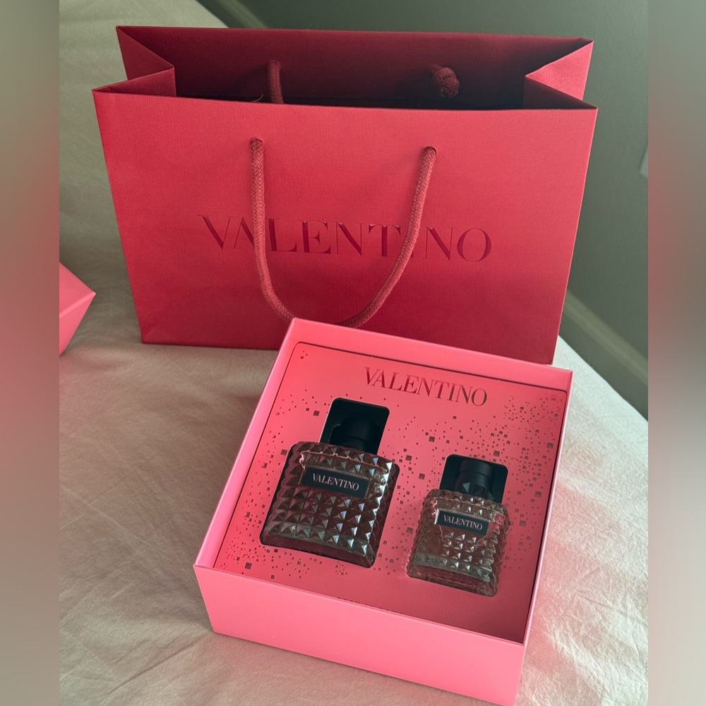 Valentino Born in Roma Gift Set